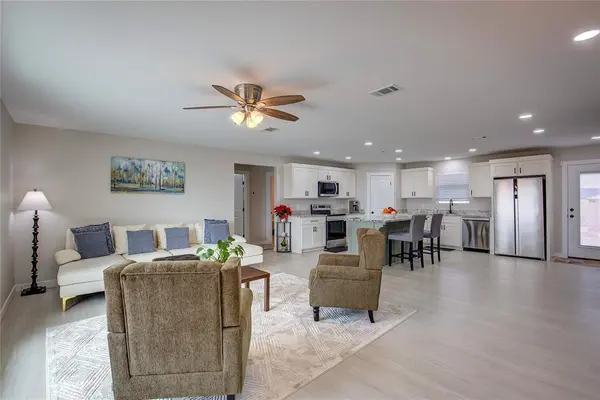 521 Private Road 24977, Brookston, TX 75421