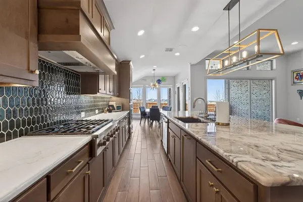 10416 Gray Hills Drive, Fort Worth, TX 76126