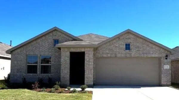 8436 HOLLYMEAD Lane, Fort Worth, TX 76131