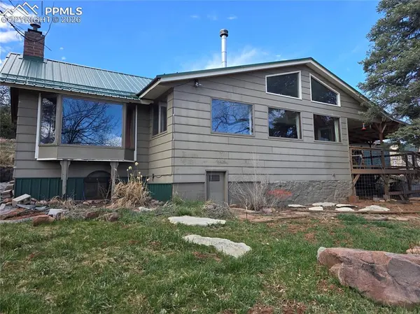 8789 Grand AVE, Beulah, CO 81023