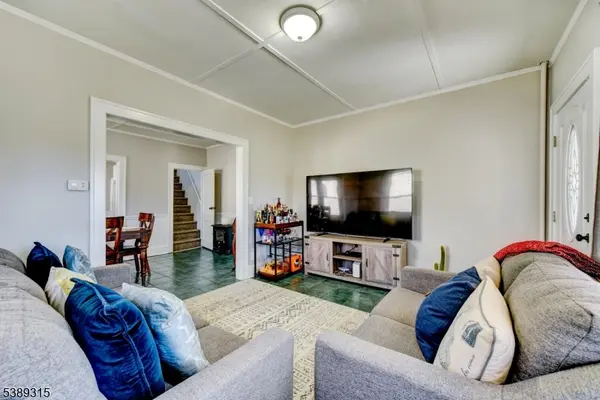 126 Snyder Ave, Berkeley Heights Twp., NJ 07922