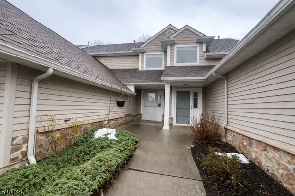 113 Bourne Ci, Hardyston Twp., NJ 07419