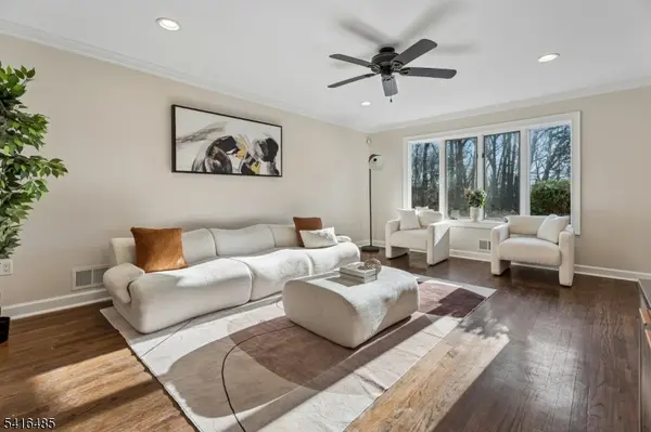 28 Elmwood Rd, Springfield Twp., NJ 07081