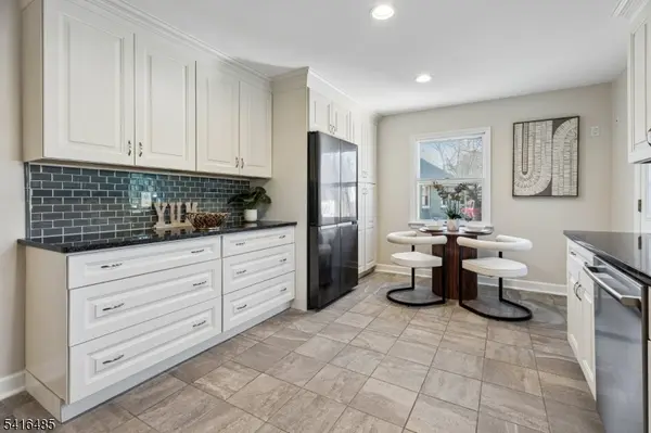 28 Elmwood Rd, Springfield Twp., NJ 07081