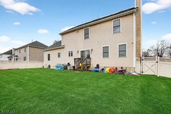 127 Churchill Ave, Franklin Twp., NJ 08873