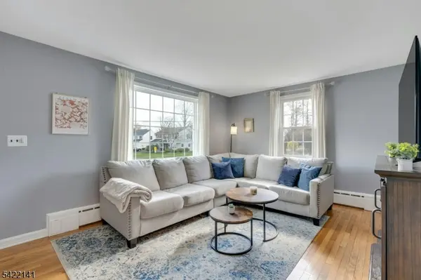 24 Central Ave, Morris Plains Boro, NJ 07950