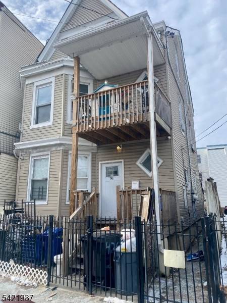 426 E 18Th St, Paterson City, NJ 07524