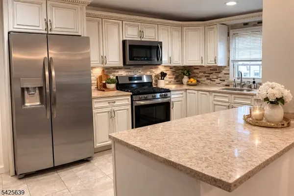 330-332 Cumberland Ave, Paterson City, NJ 07502