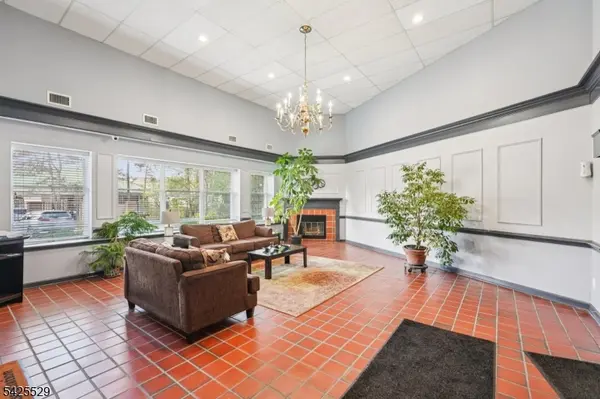 44 Iron Forge Sq #44, Pompton Lakes Boro, NJ 07442