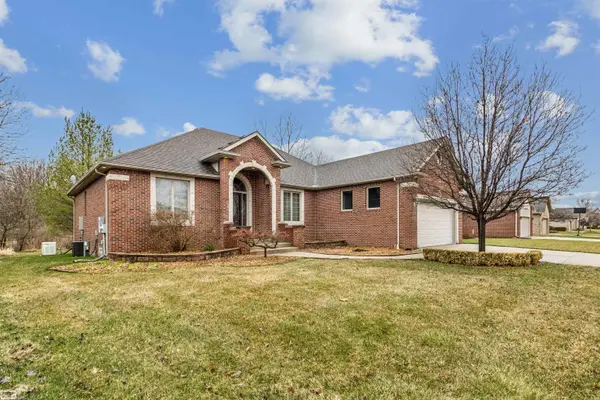 54361 PINE ST, New Baltimore, MI 48047