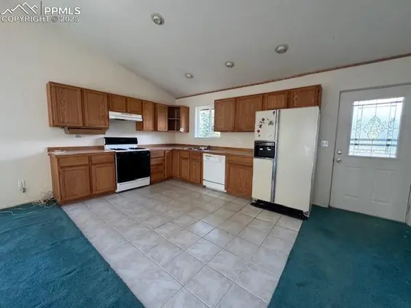 523 Spruce Lake DR, Divide, CO 80814