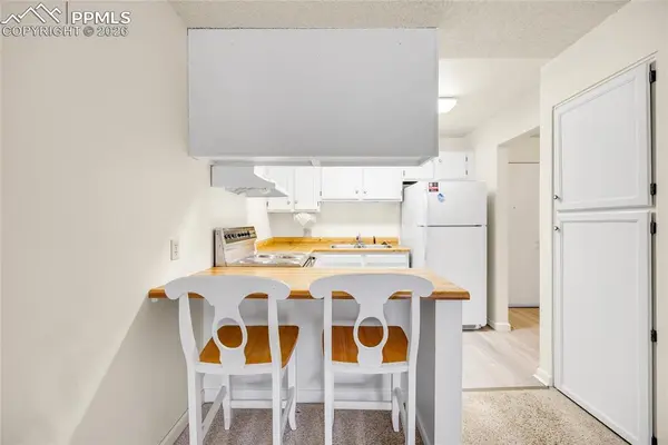 2430 Palmer Park BLVD #303, Colorado Springs, CO 80909