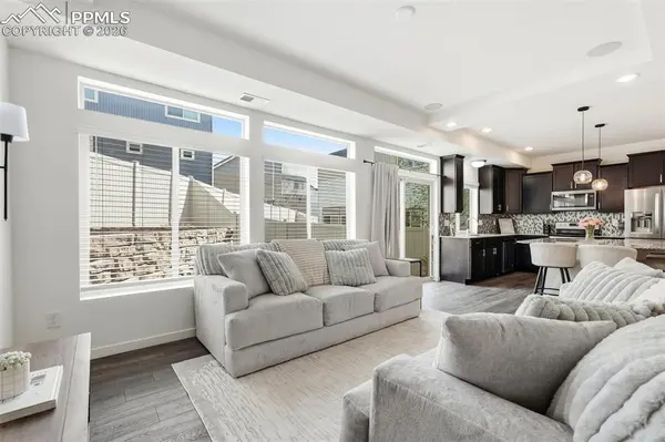 9541 Timberlake LOOP, Colorado Springs, CO 80927