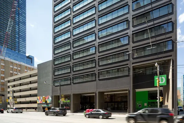 123 Edward ST #300, Toronto C01, ON M5G 1Z8