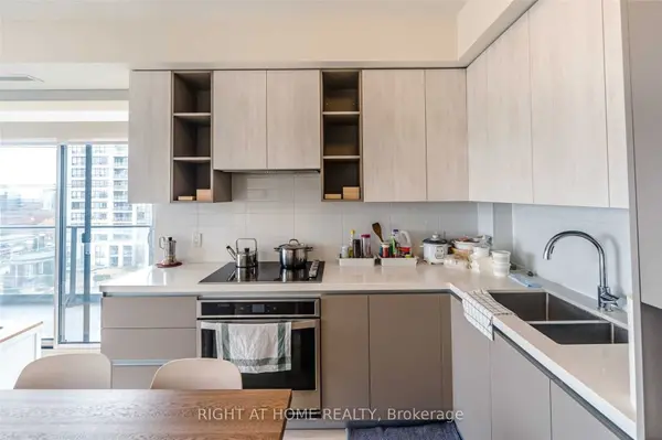 398 Highway 7 N/A E #706, Richmond Hill, ON L4B 0G6