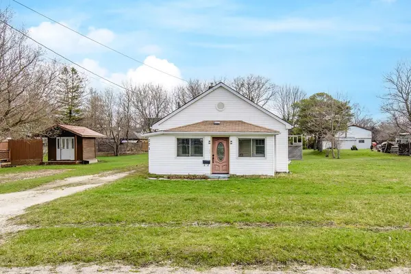 221 Spruce ST, Collingwood, ON L9Y 3G9