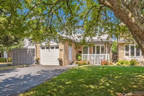 2407 Hemlock CT, Burlington, ON L7M 1X7