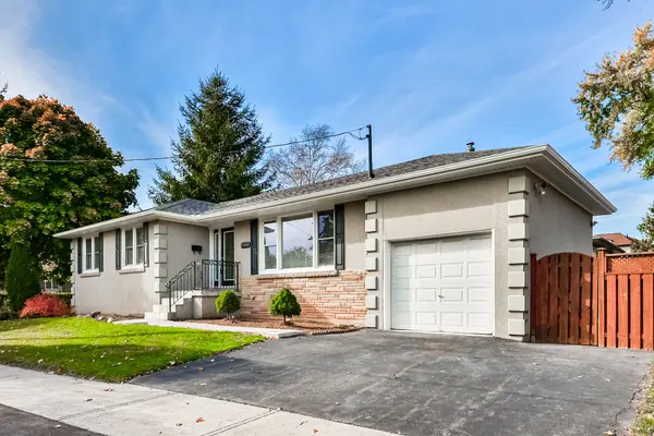 2063 HIXON ST, Oakville, ON L6L 1S9