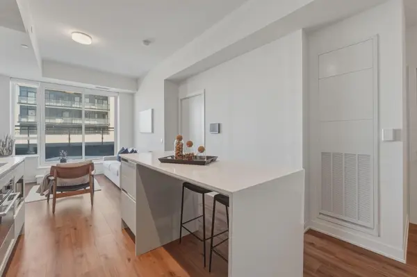 405 Dundas ST W #314, Oakville, ON L6M 5P9