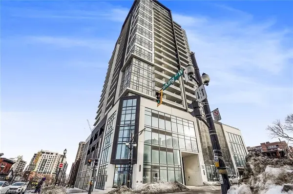 15 Queen ST S #1204, Hamilton, ON L8P 3R6