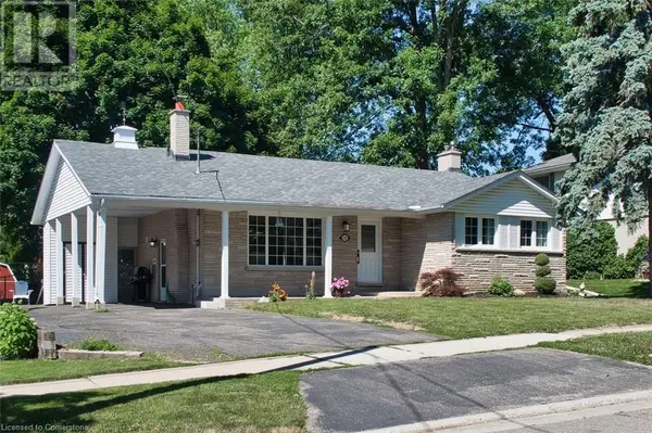 115 Uplands DR, Kitchener, ON N2M 4X3