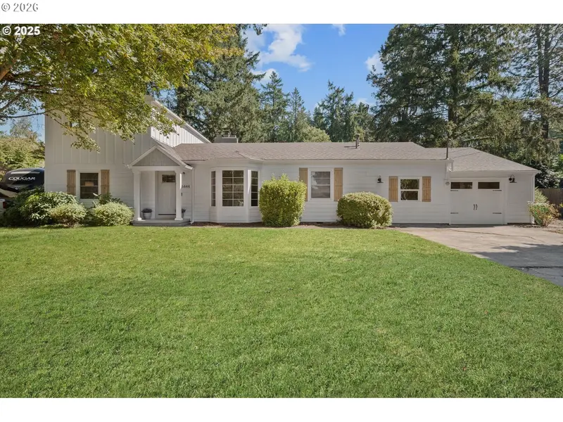 8444 SW 58th AVE, Portland, OR 97219