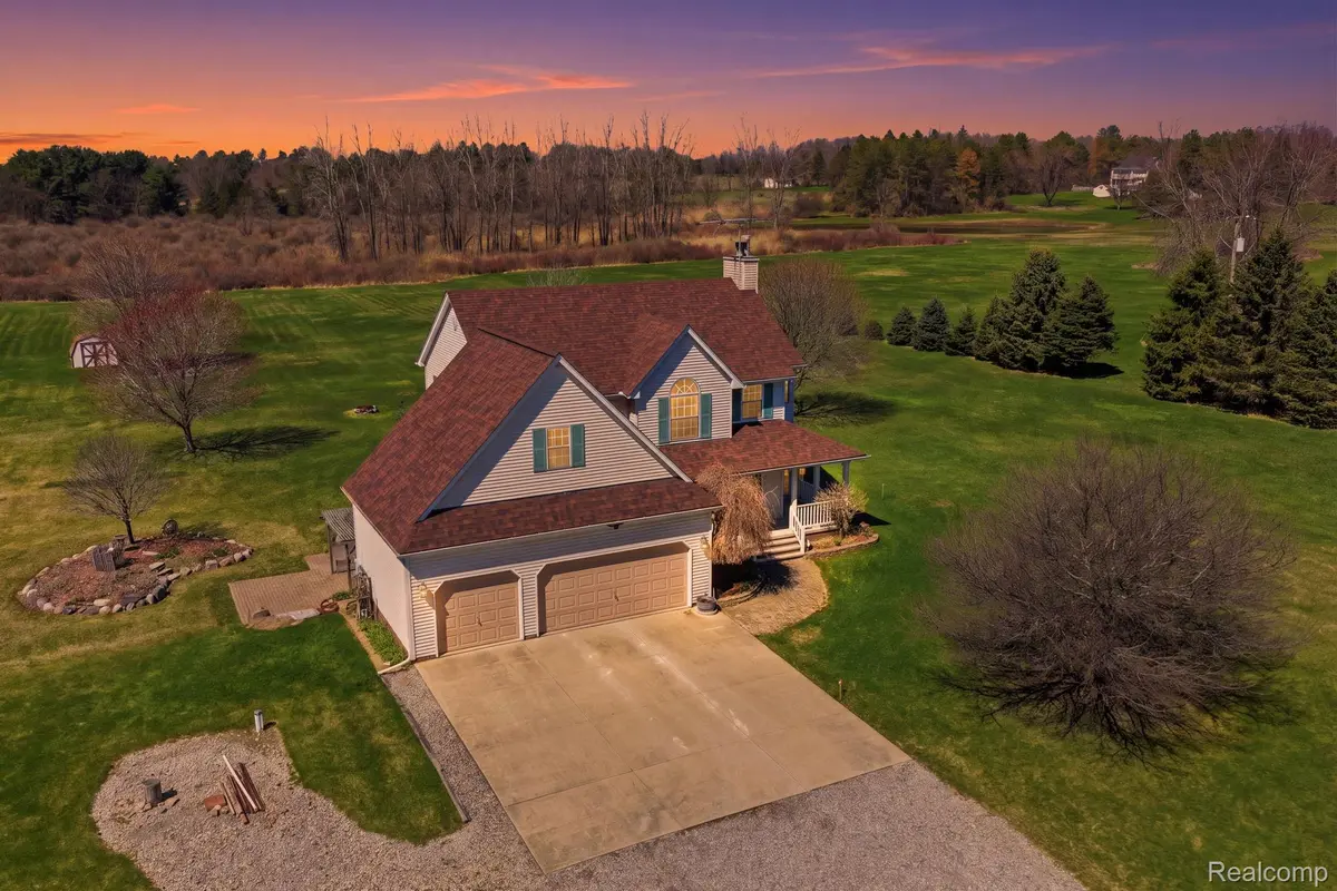 72689 Dequindre RD, Addison Township, MI 48367