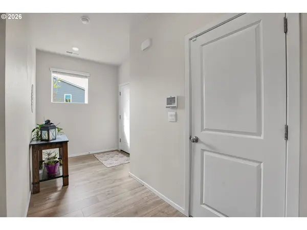 3758 SW REDFERN AVE, Gresham, OR 97080