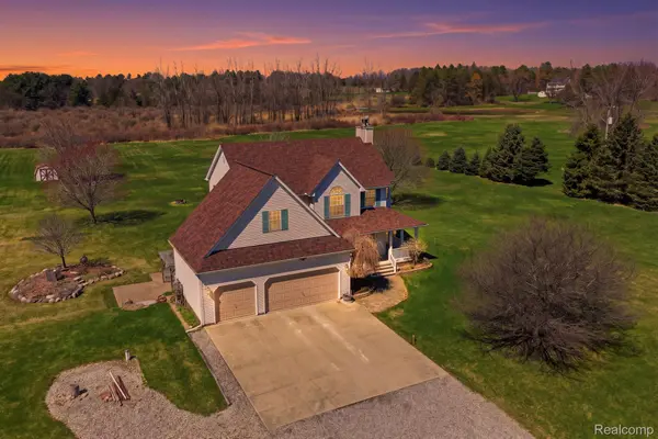 72689 Dequindre RD, Addison Township, MI 48367