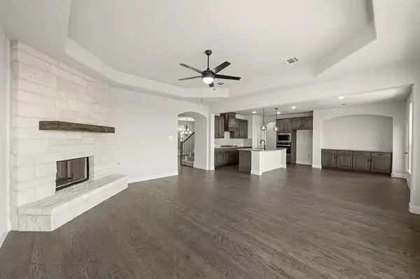 3438 Arbor Grove Trail, Midlothian, TX 76065