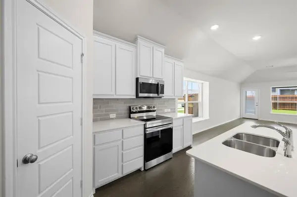 10301 Tapioca Street, Fort Worth, TX 76036