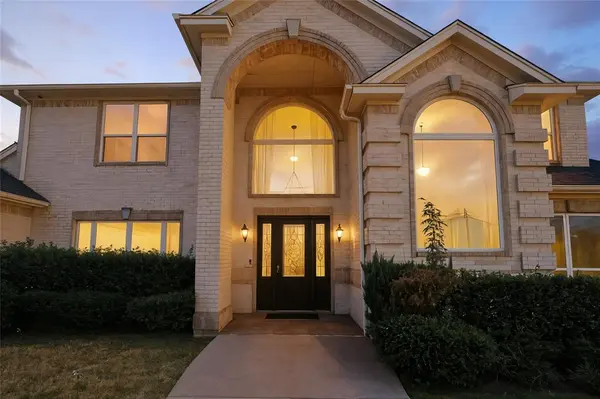 10601 Pack Saddle Trail, Fort Worth, TX 76108