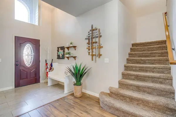 4812 Parkmount Drive, Fort Worth, TX 76137