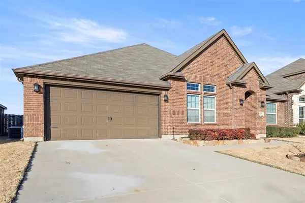 268 Hilltop Drive, Justin, TX 76247