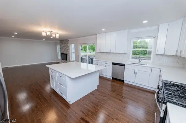 17 Old Somerville Rd, Hillsborough Twp., NJ 08844