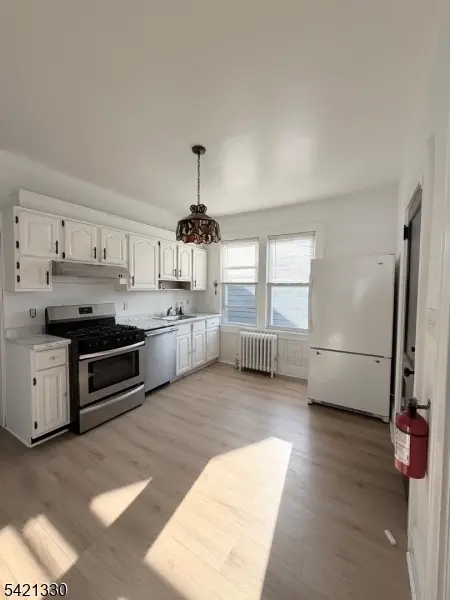 1431 Concord Pl #2, Elizabeth City, NJ 07208