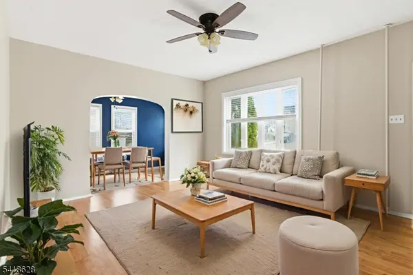 53 Dane St, Sayreville Boro, NJ 08872