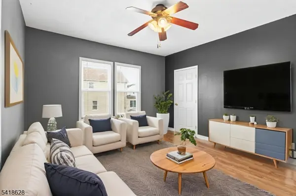 53 Dane St, Sayreville Boro, NJ 08872