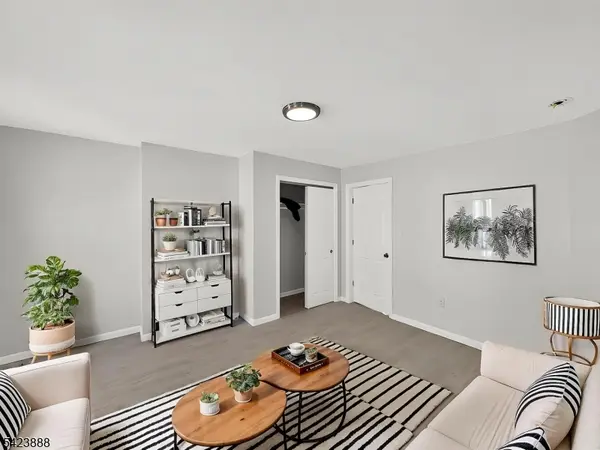 123 Steuben St #2, East Orange City, NJ 07018