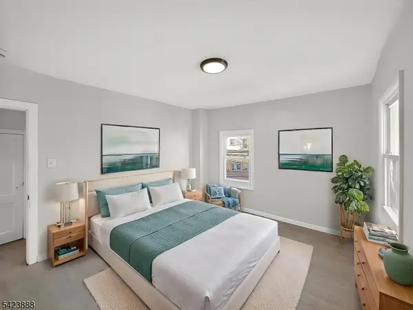 123 Steuben St #2, East Orange City, NJ 07018