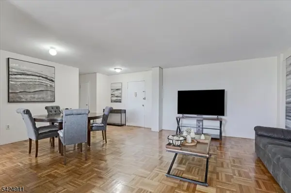 90 Prospect Ave, Hackensack City, NJ 07601