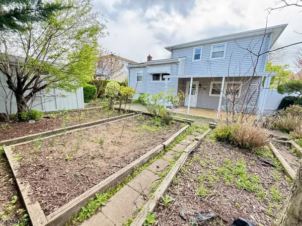 2294 Saint Georges Ave, Rahway City, NJ 07065