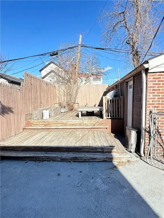 6715 215th ST, Oakland Gardens, NY 11364