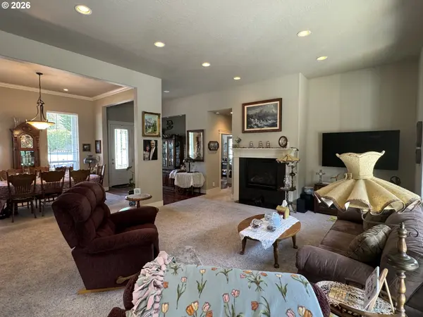 2510 WILLOW CREST CT, Florence, OR 97439