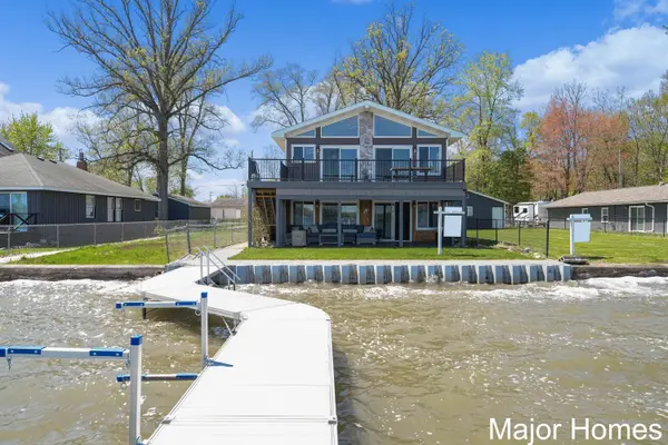 3179 Sandy Beach ST, Yankee Springs Twp, MI 49348