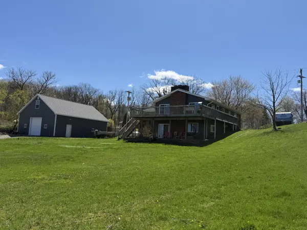 5264 Guernsey Lake RD, Hope Twp, MI 49046