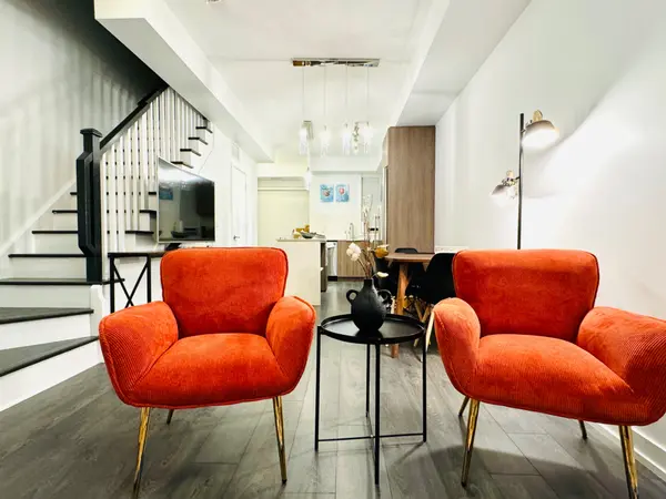 17 St. Bartholomew ST, Toronto C08, ON M5A 0A3