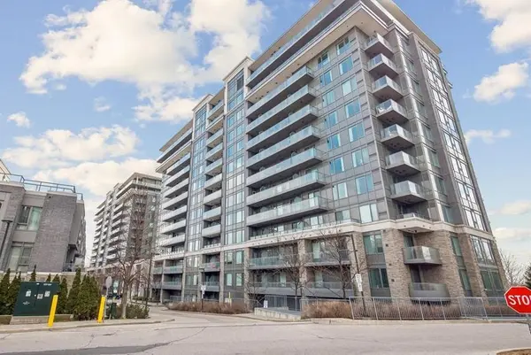 325 South Park RD #194, Markham, ON L3T 0B8