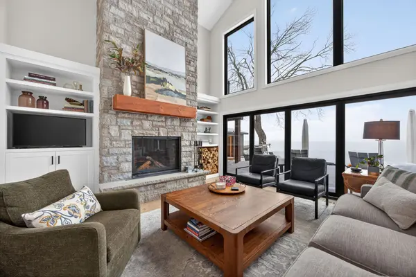 1 Sunnyside AVE, Oro-medonte, ON L0L 2E0