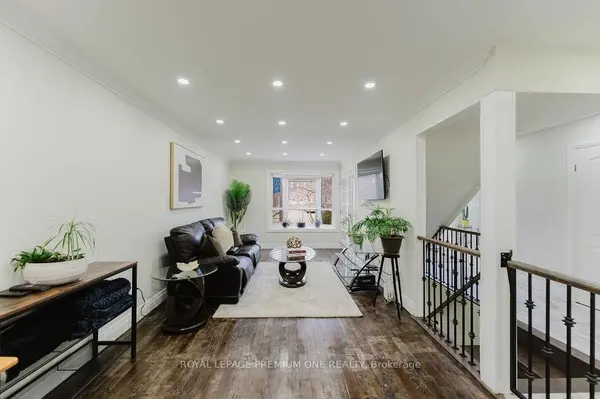 25 Sir Lancelot CT, Caledon, ON L7E 1N3